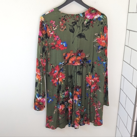 Umgee Green Boho Floral Babydoll Swing Dress With Bell Sleeves - Picture 3 of 5